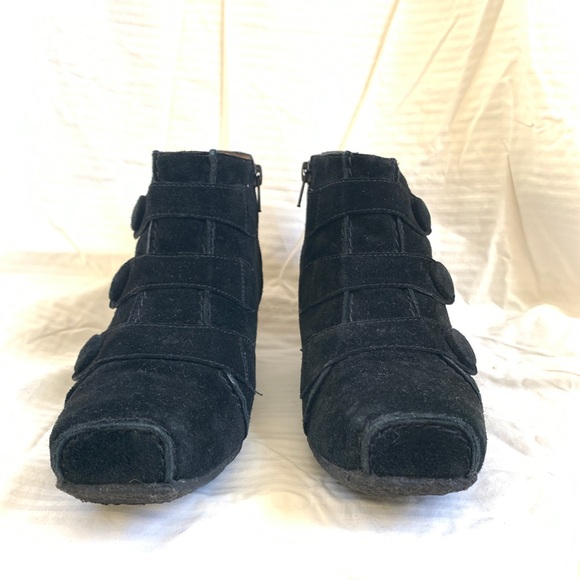 One Of 2 Black Suede Witchy heeled Booties 38.5 - Picture 13 of 15